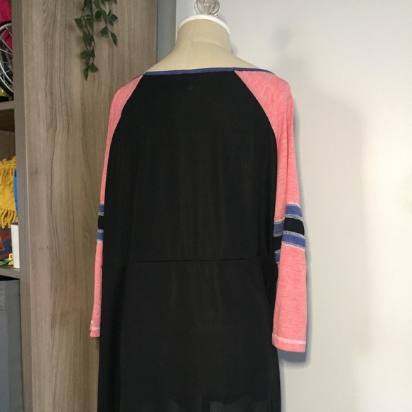 Babydoll Bust Detail Baseball Sleeve - Picture 3 of 7